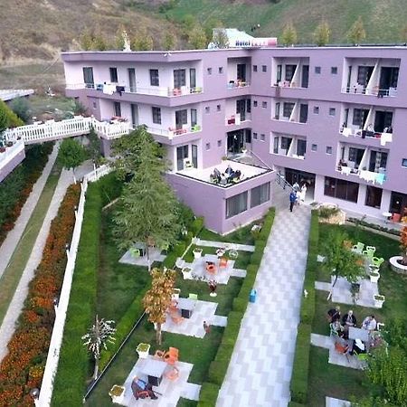 Hotel Puka Elbasan Exterior foto