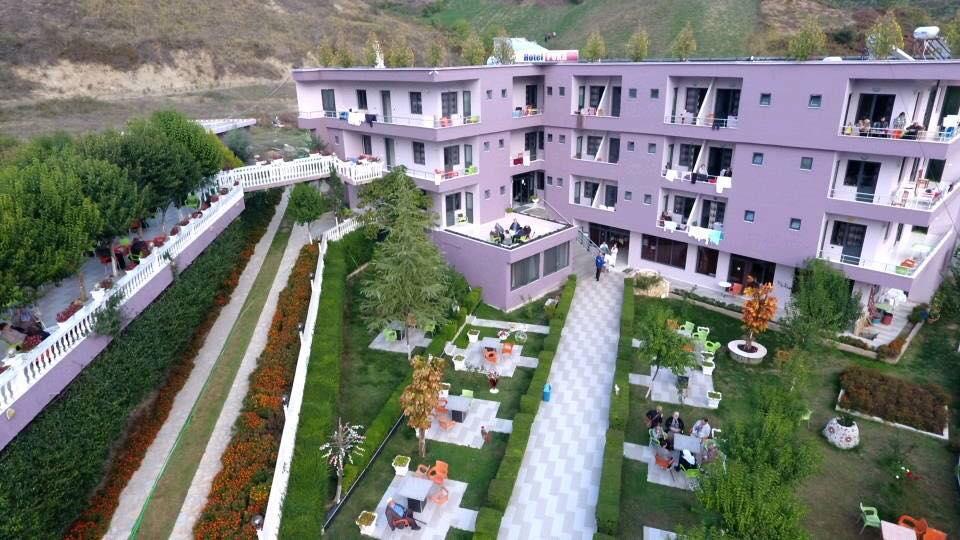 Hotel Puka Elbasan Exterior foto